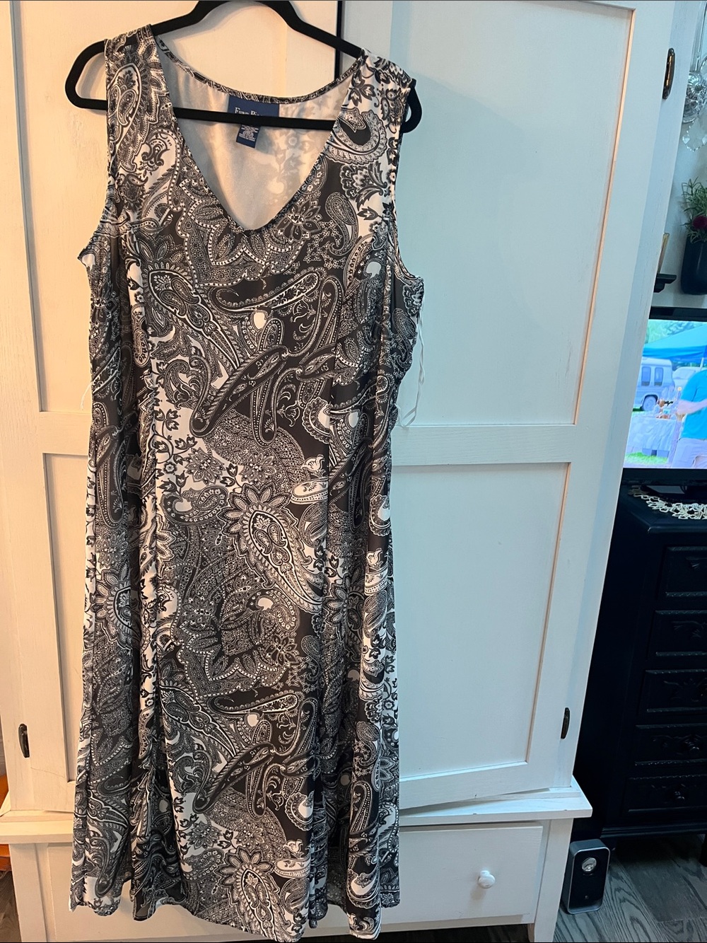 Evan Picone Black and White Paisley Midi Dress